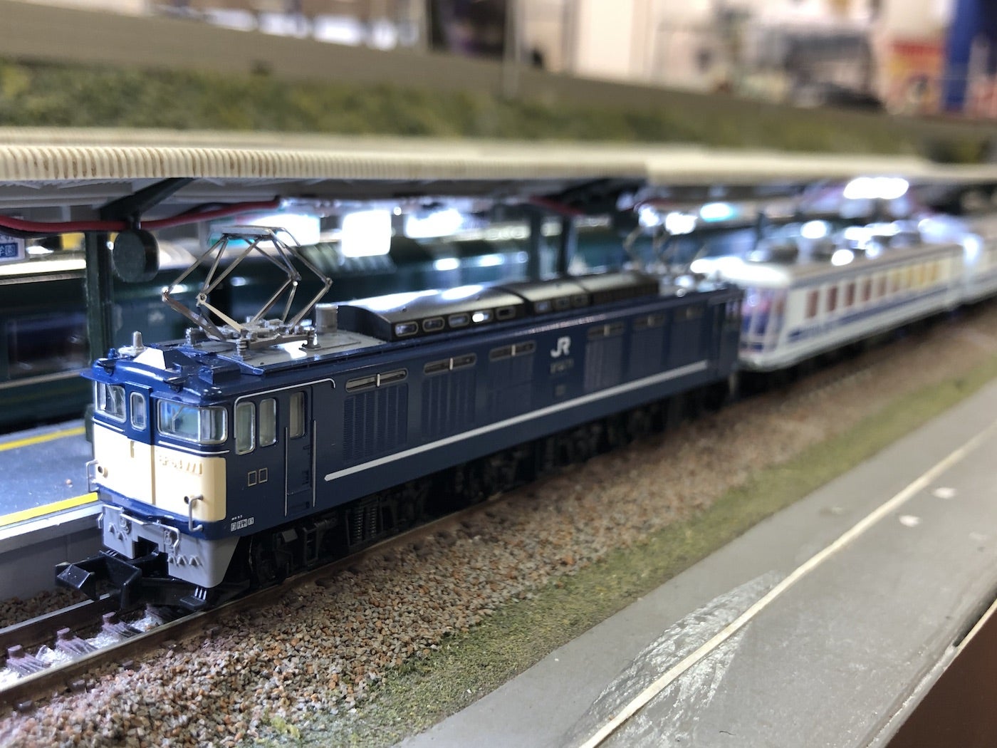 令和改元記念 TOMIX 97913 EF64 77 & ED75 121 | 金屋代かずおのお部屋