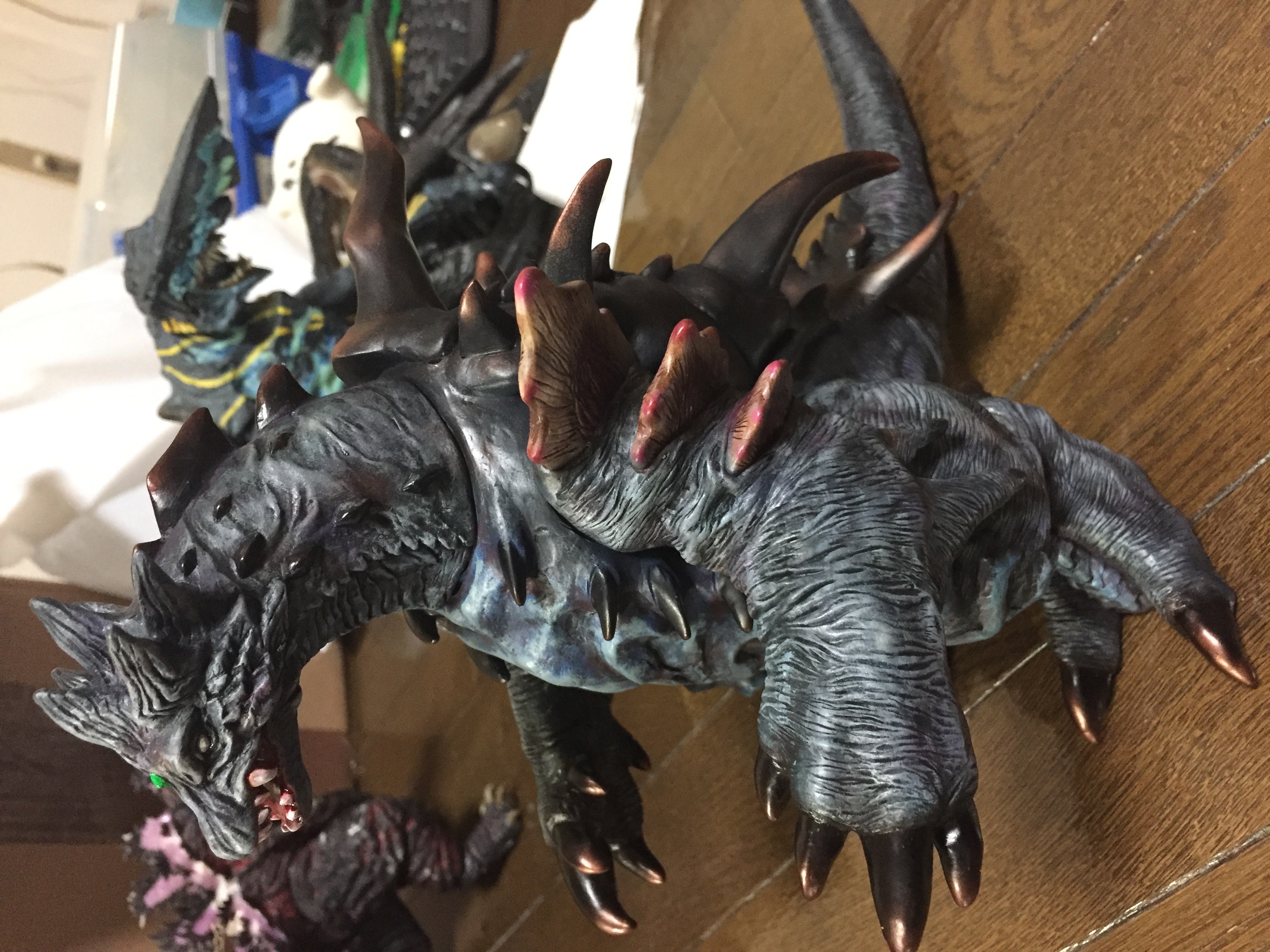 リペイント コナミソフビ クローンアケロン大星獣(ダーク仕様