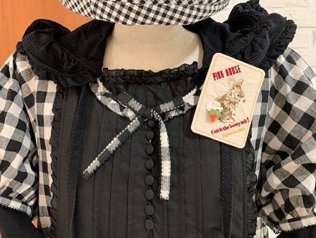 ♡エプロン付きローンワンピースのコーデ♡ by PINK HOUSE (ピンク