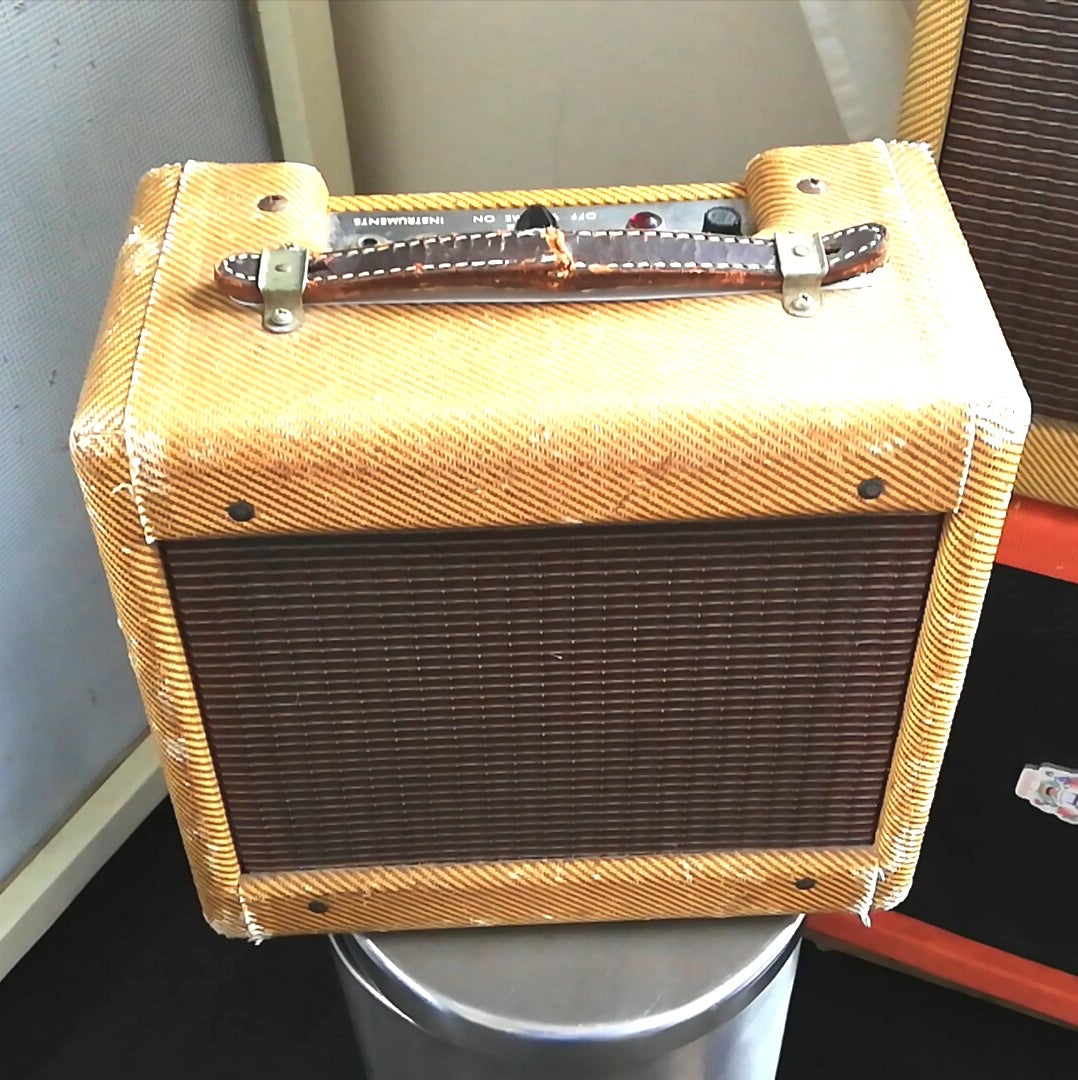 動画up】Fender Champ 銀パネ ヴィンテージアンプ買いました(シルバー