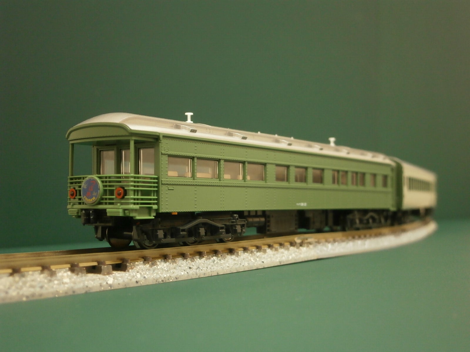 KATO 特急「つばめ」青大将】が入線しました | 趣味の鉄道模型と鉄道写真