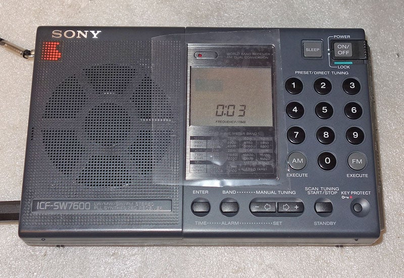 今朝届いたICF-SW7600 | じんけいの修理日記