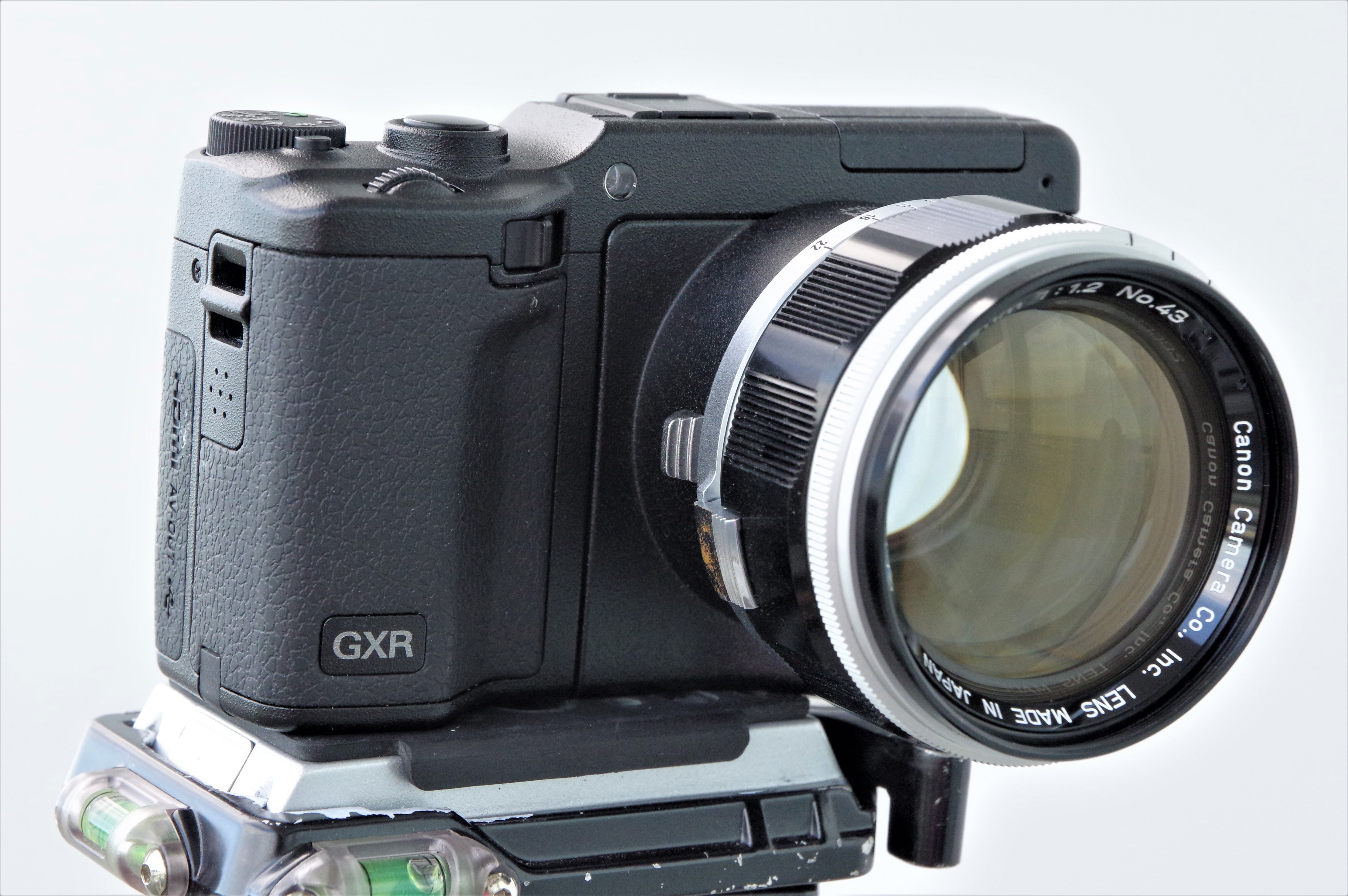 Canon 50mm F1.2 (Lマウント) - 曇っていたレンズを交換してピカピカに