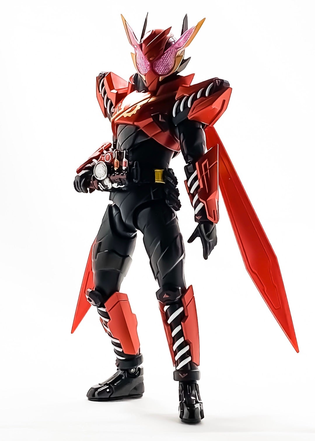 sh フィギュアーツ 仮面ライダービルド ラビットラビットフォーム | 217R