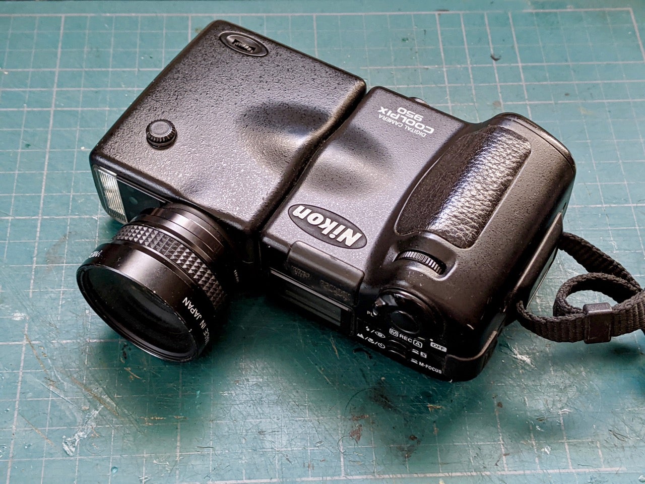 Nikon COOLPIX 950 | （た）のブログ