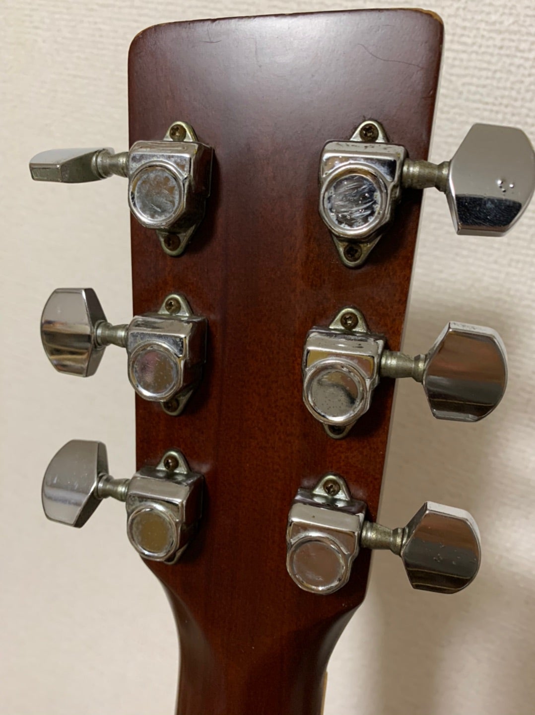 Three S w-250 | 追い込まれた狐