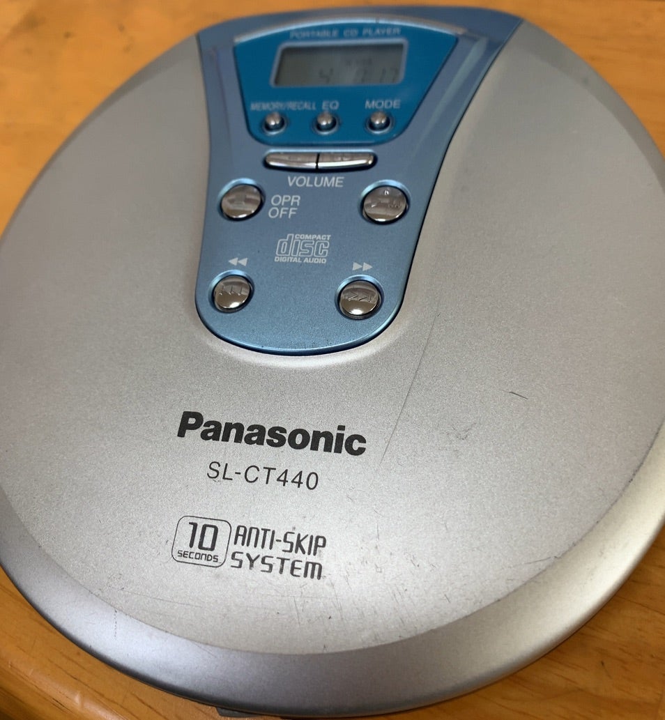 ジャンクCDプレーヤー10連修理 の巻（パート1） | ダディフィンガーの