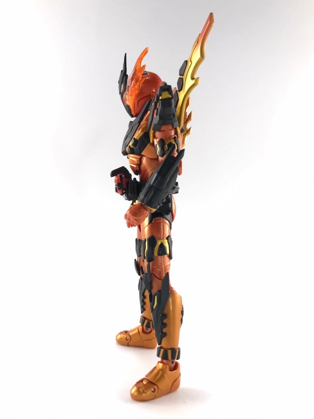 フィギュアーツ】仮面ライダークローズマグマ | レベル1鉄オタの旅行