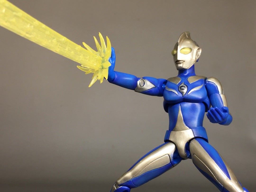 リペイント 超動 ウルトラマン コスモス ルナモード | メイクアップ