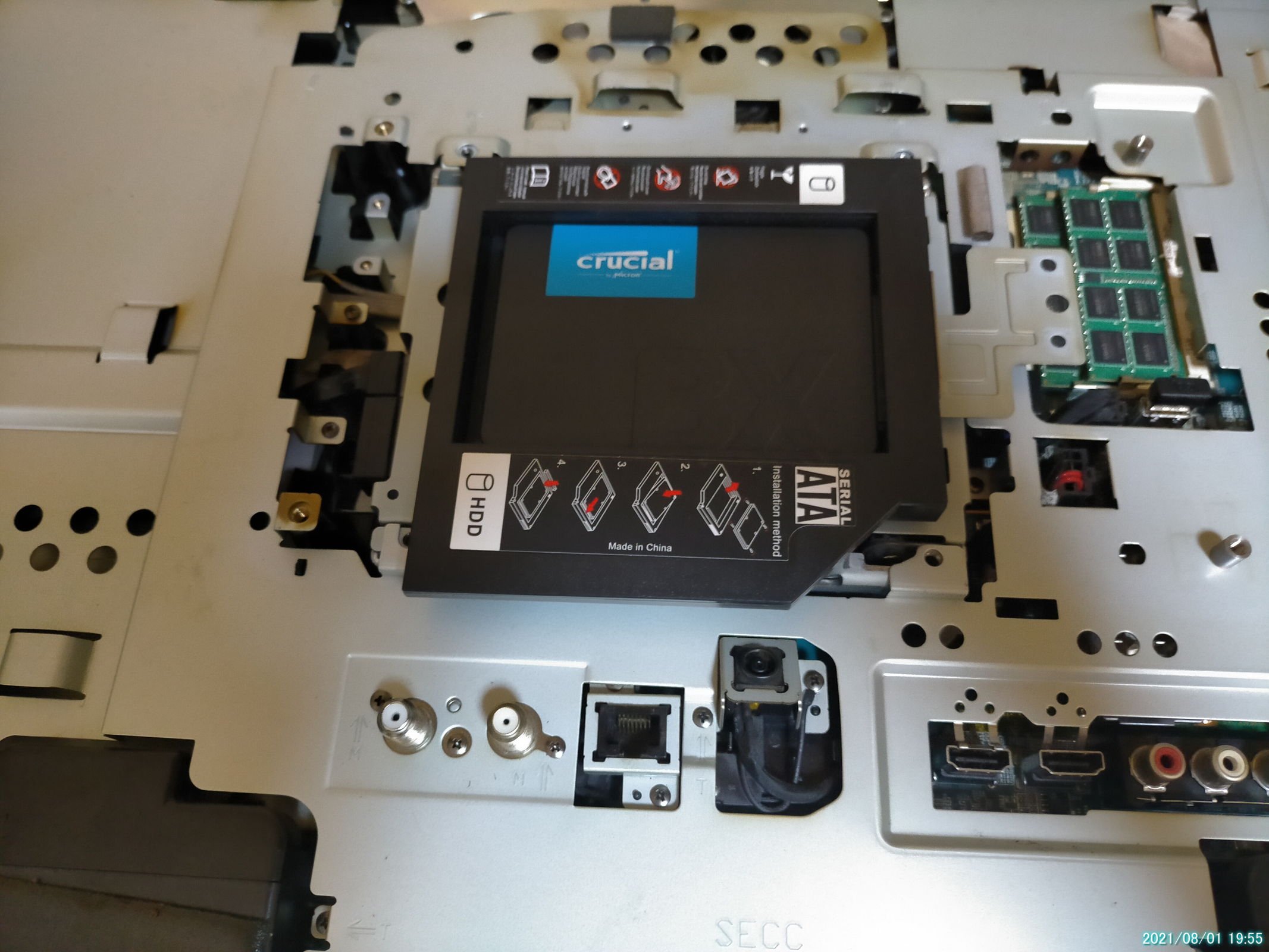 VAIO VPCL24の分解手順 | 基本的に備忘録