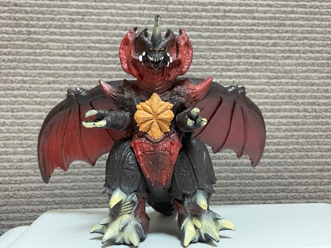 ムービーモンスターシリーズ デストロイア完全体 | 怪獣玩具に魅せられて