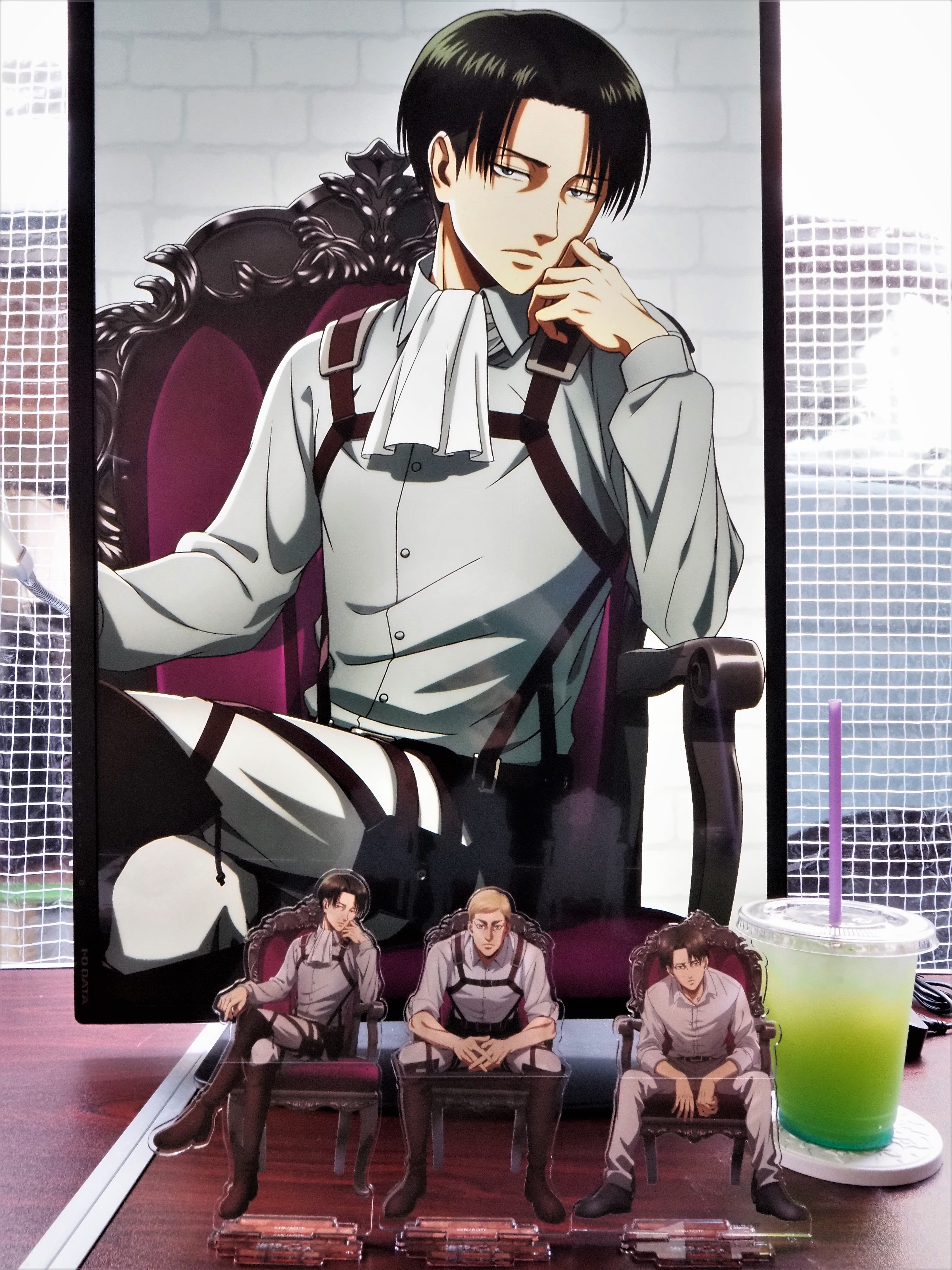 リベンジ☆進撃の巨人キャラウムカフェ・キッチンカーと進撃の巨人展覧