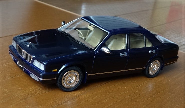 1/24 ザ・モデルカー ニッサン Y32 シーマ タイプⅢ リミテッド L AV