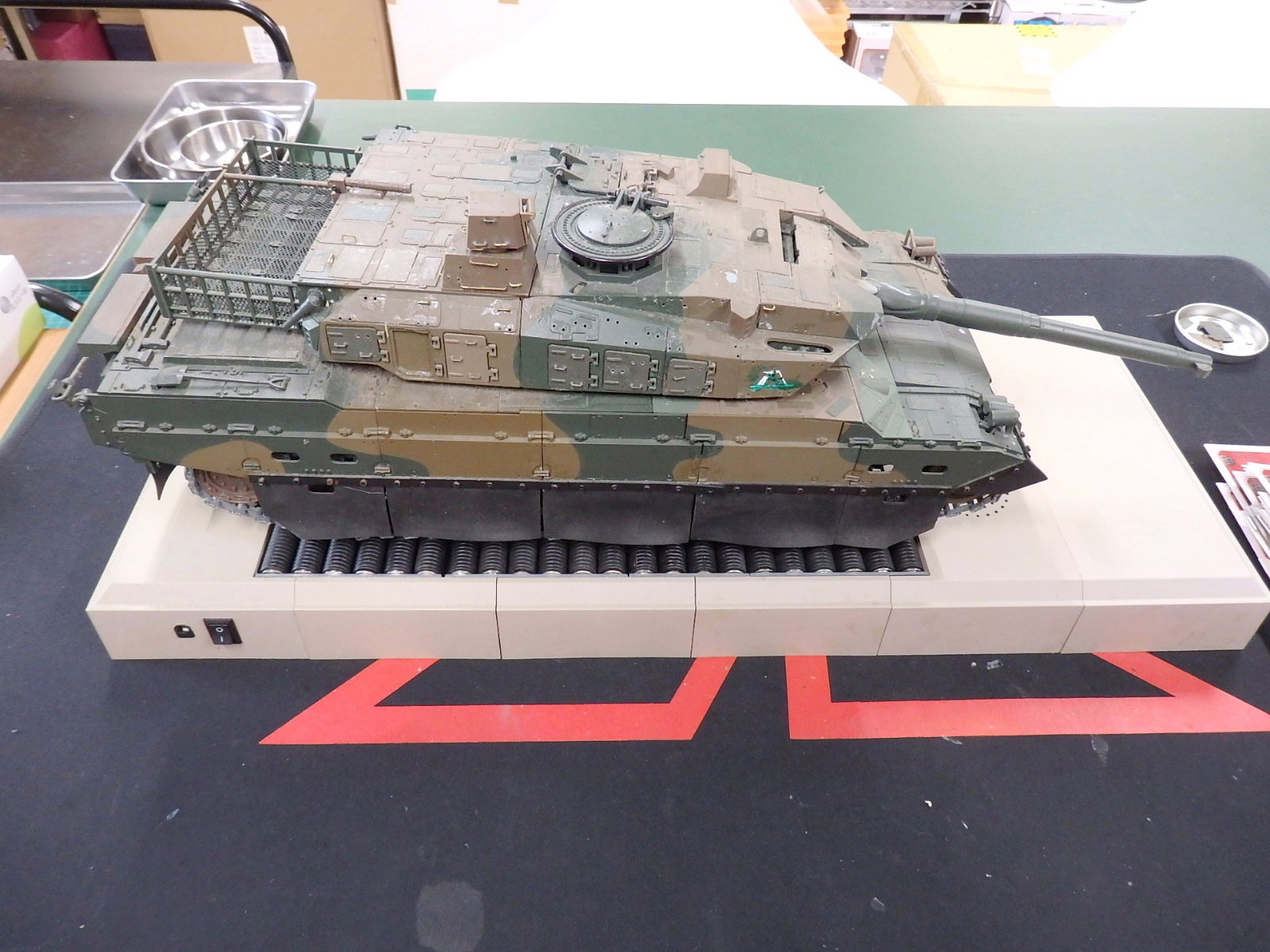 アシェット 10式戦車の改造～自走式へ (1) | Dr.Pipo's Laboratory 2