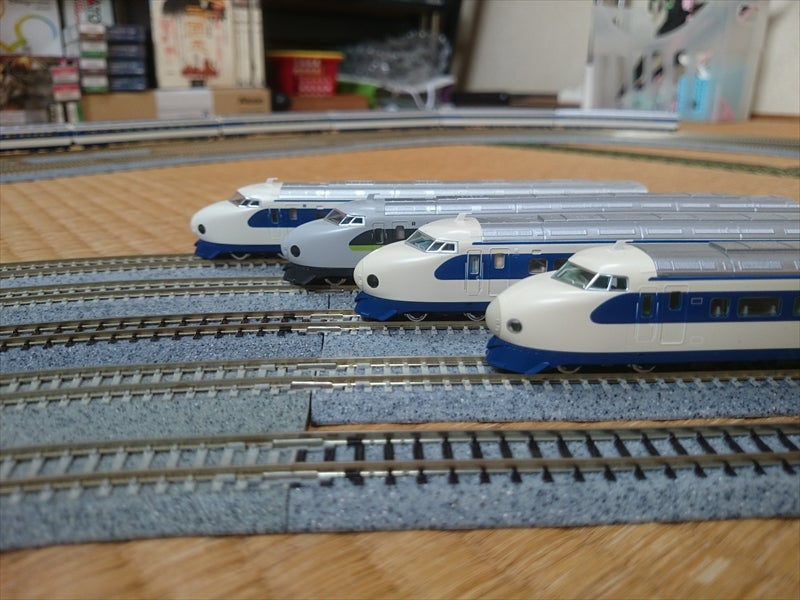 祝！ TOMIX 国鉄 0系新幹線(大窓初期型・ひかり・博多開業時編成) 16