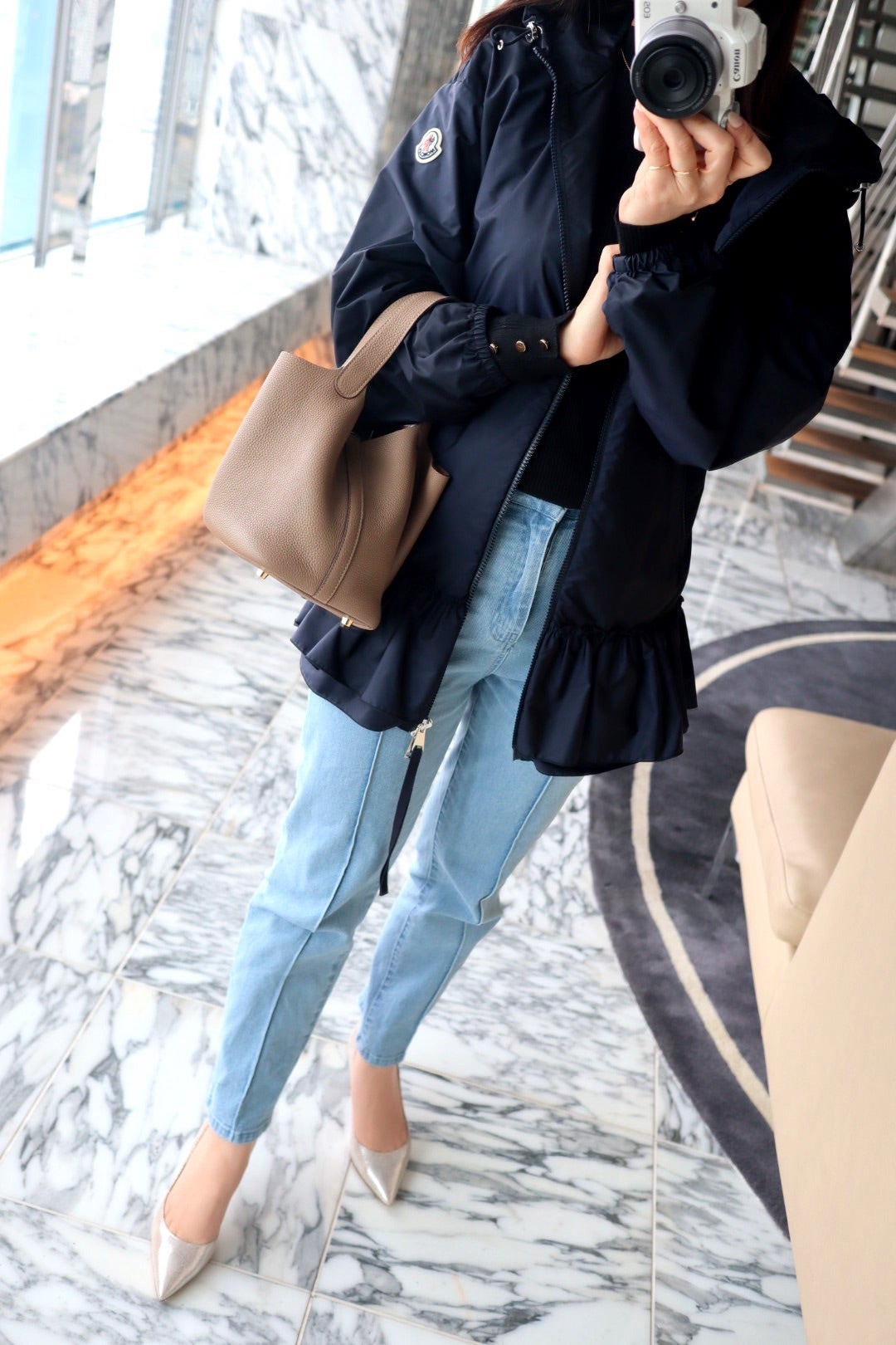 シャカシャカ×フリフリ×キュツ】MONCLER SARCELLE | YUKI・BLOG