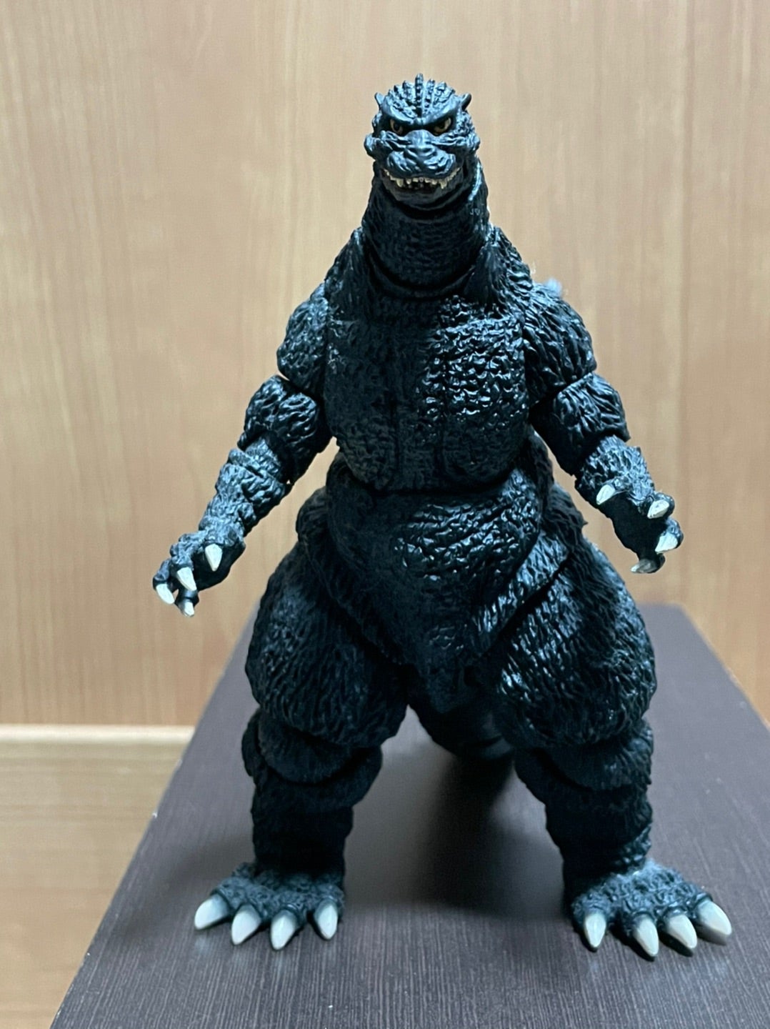 S.H.モンスターアーツ ゴジラ | 怪獣玩具に魅せられて