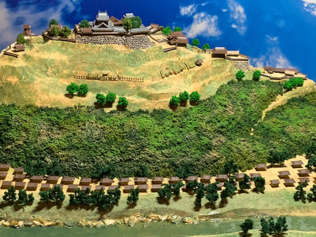 かささん専用' 江戸城、ジオラマ、完成品、ライト・ケ−ス付き かさ