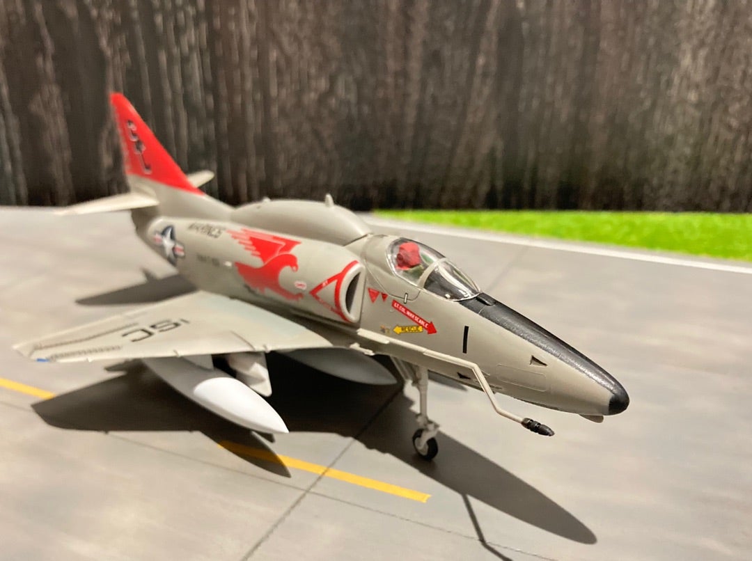 ハセガワ1/72「A-4E/F スカイホーク」完成 | たけざくのプラモ
