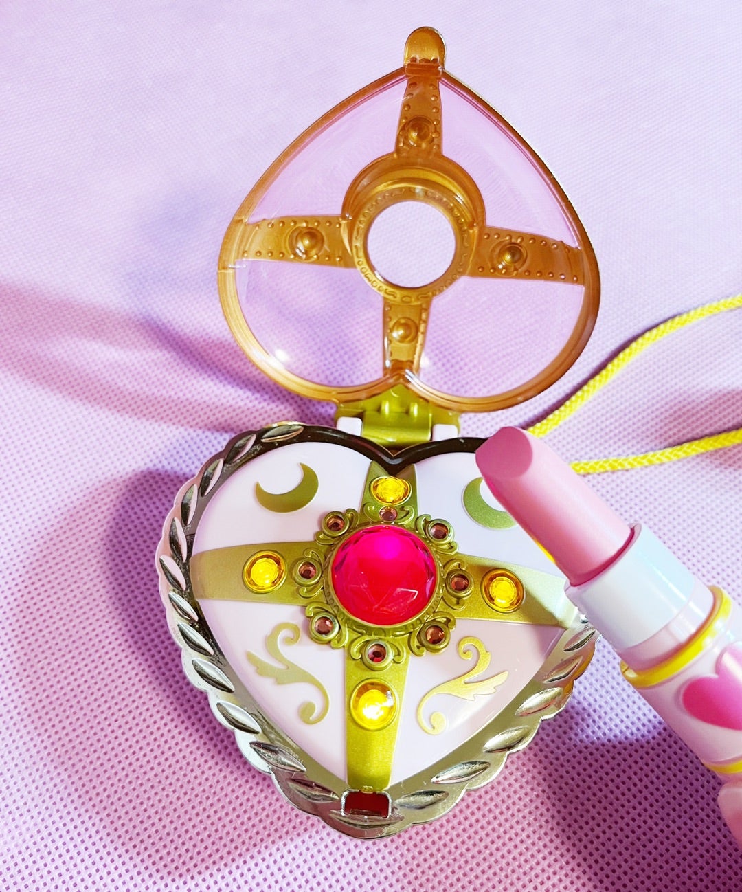 実写版美少女戦士セーラームーン ハートムーンブローチ | Fortune