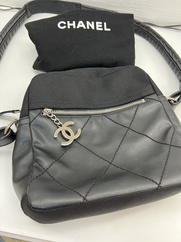 やはり男性向きではなかった】 シャネル パリビアリッツ ショルダー