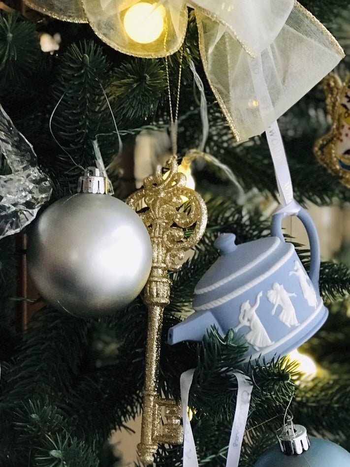 フォートナム＆メイソンのクリスマスオーナメント | 紅茶がつなぐ素敵な絆