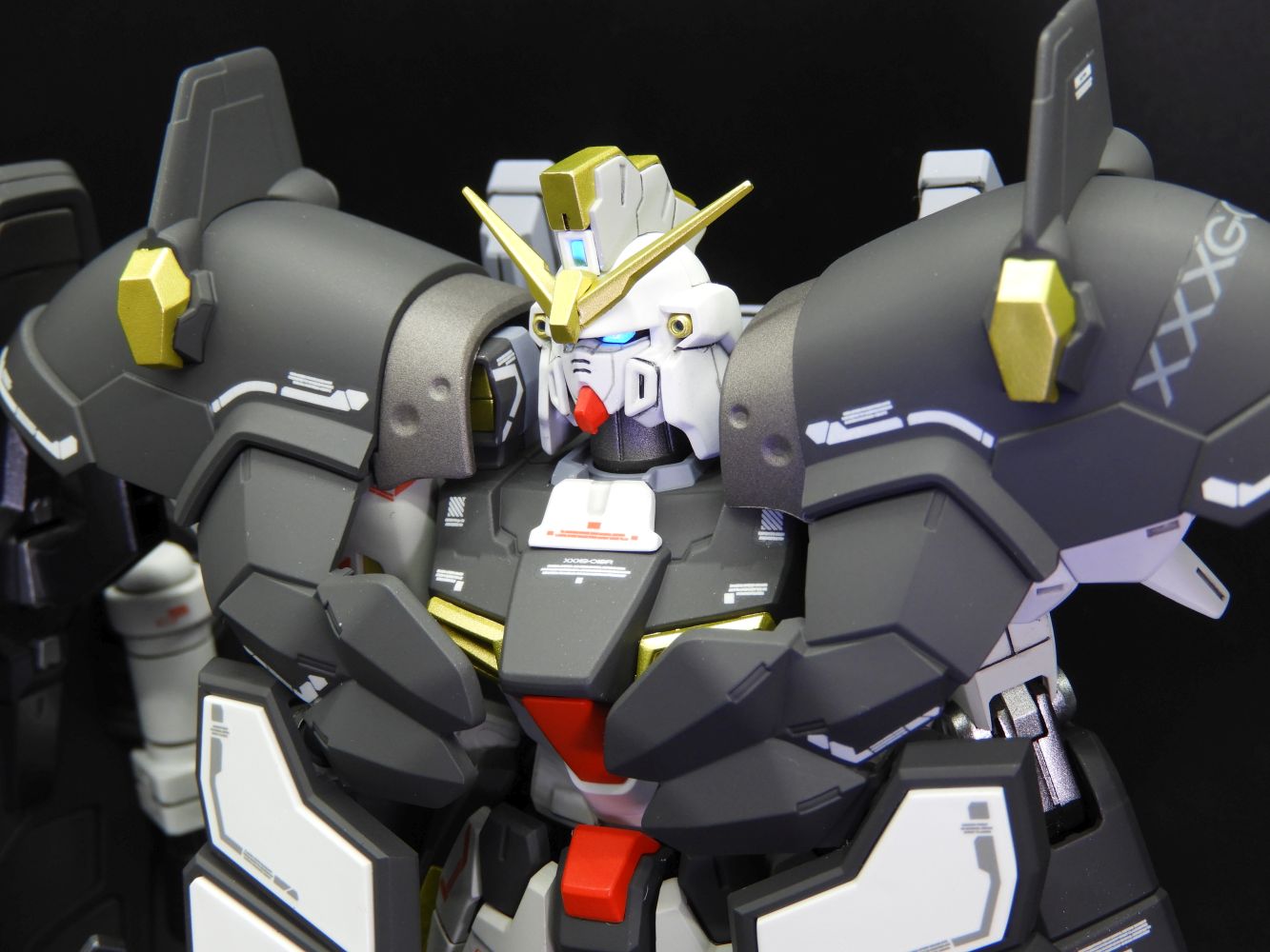 MG 1/100 XXXG-01SR ガンダムサンドロックEW (アーマディロ装備) | ぼ