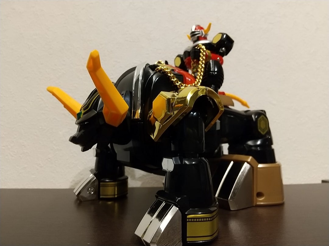 星獣戦隊ギンガマン DX超合金 騎獣合身ブルタウラス | Hondaful Life