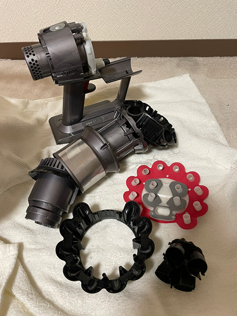 分解洗浄済】298-ダイソン dyson v10 sv12 掃除機 作動品 分解洗浄済