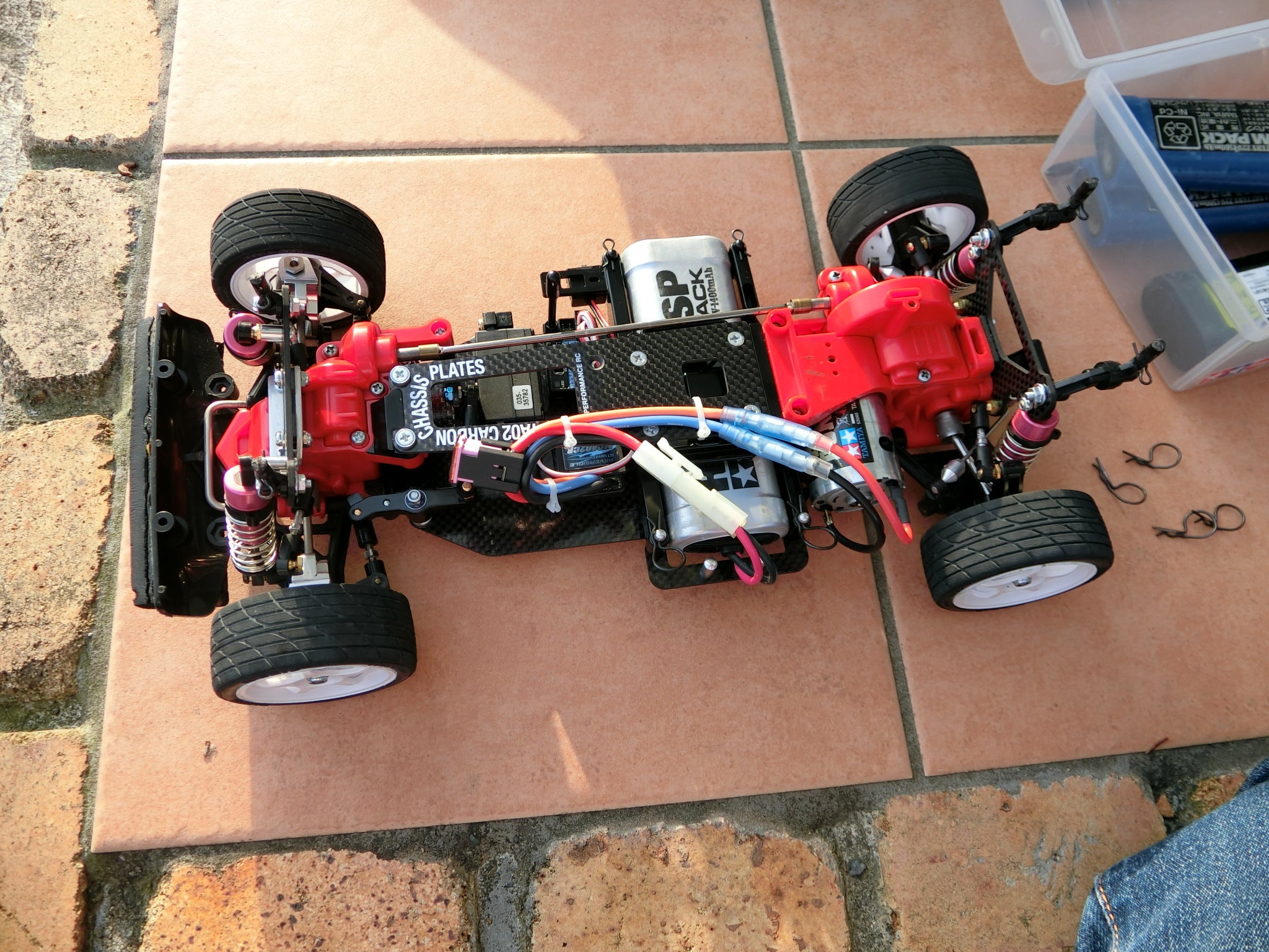 タミヤTA02 カーボンシャーシシェイクダウン | 転倒23のHappy Life blog