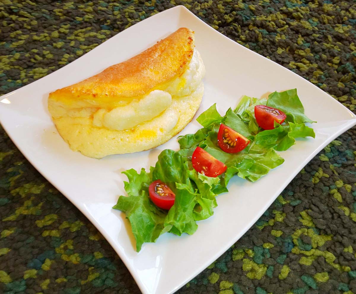 ふわふわエッグメーカーでオムレツ | タケシューの山ッ酒
