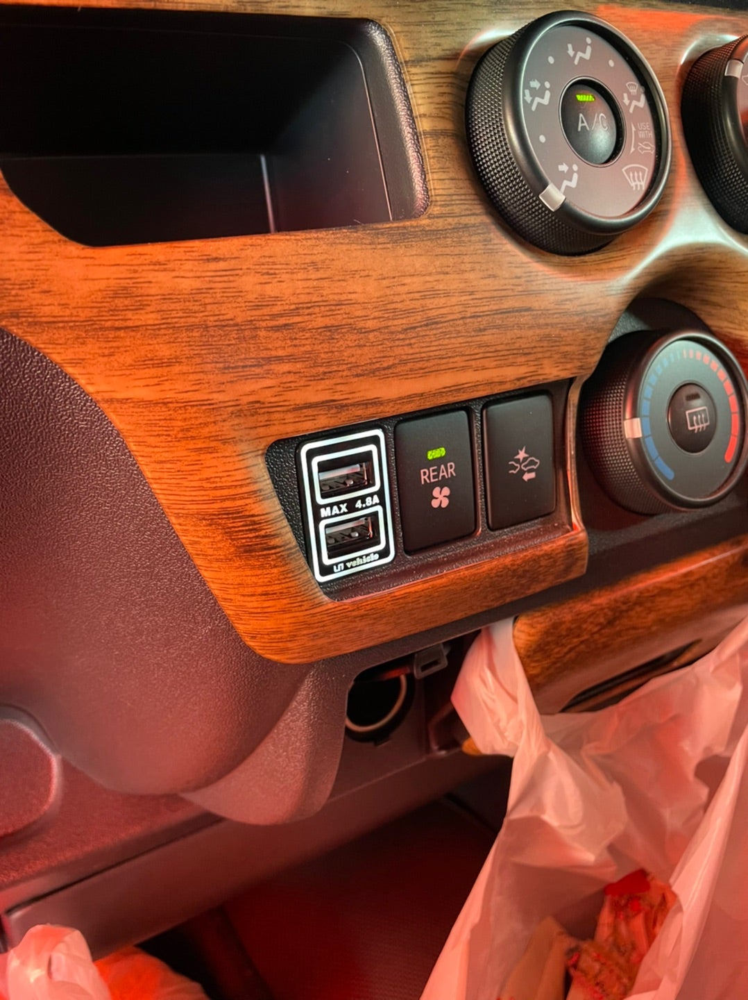 オーガナイズ入荷しました！ | ユーアイビークル ハイエース200系完全