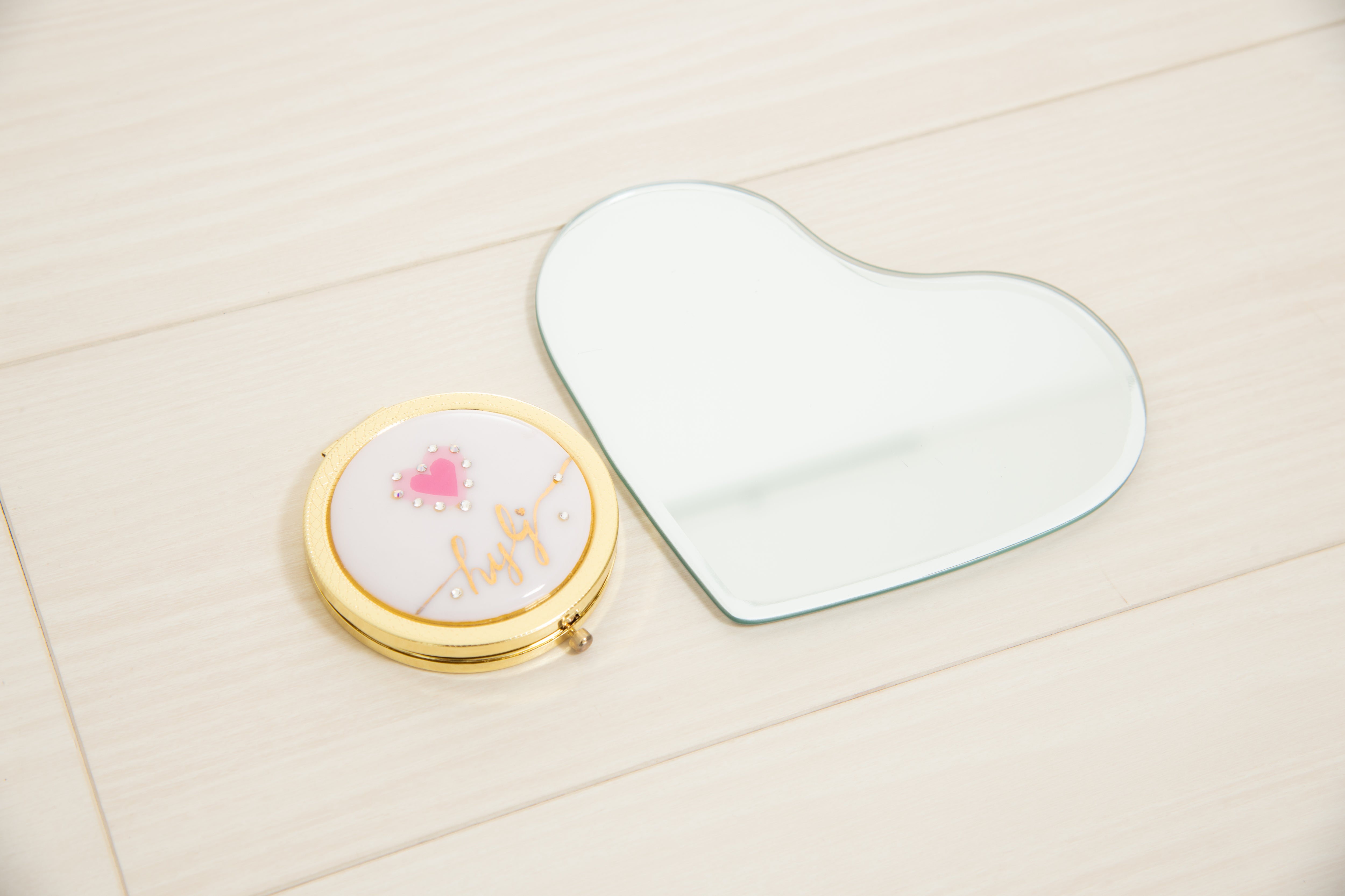 鏡のワーク！いつでもどこでも鏡があればできるルイーズお墨付きの最強