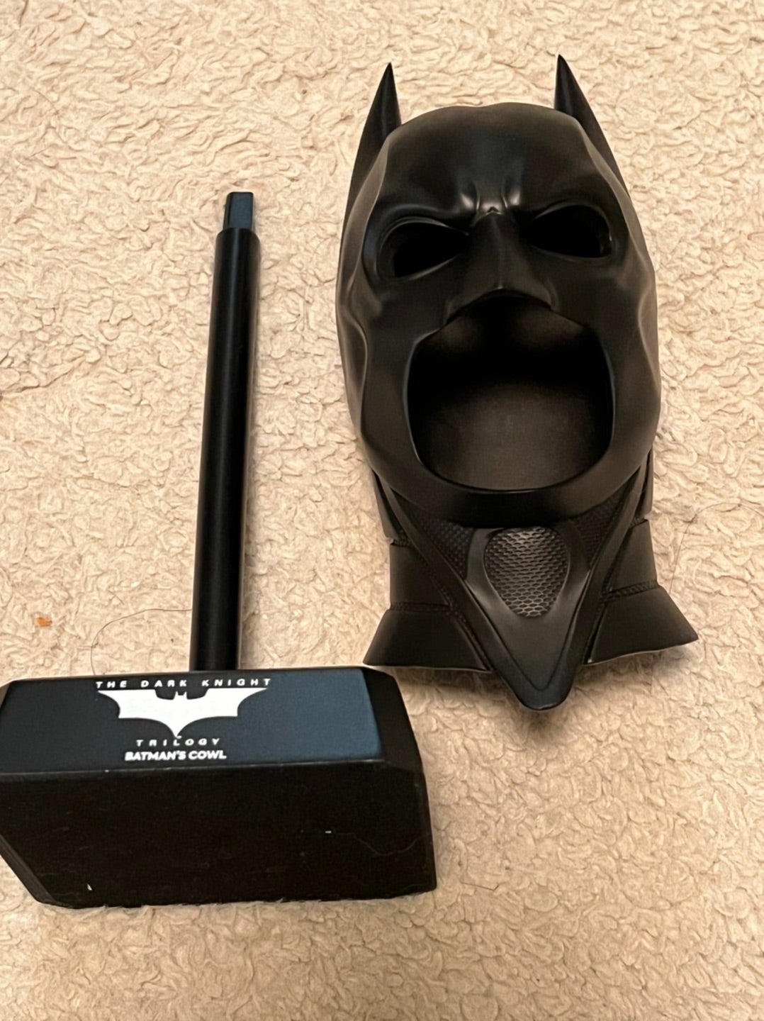 2020年 ニウエ バットマンカウル マスク ダークナイト 2オンス HR2020