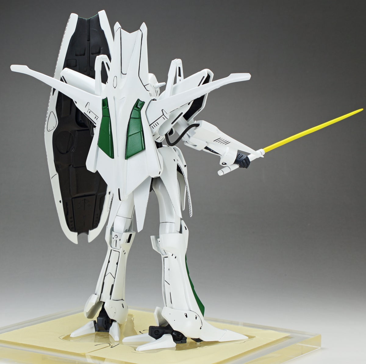 ボークス 1/100 ジュノーン初期型（グリーン）完成画像 | オーソライズ