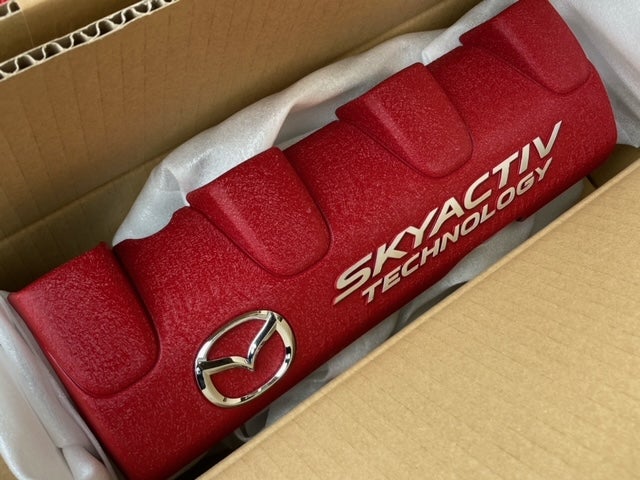 お待たせしました NDロードスターエンジンカバーヘッドカバー結晶塗装