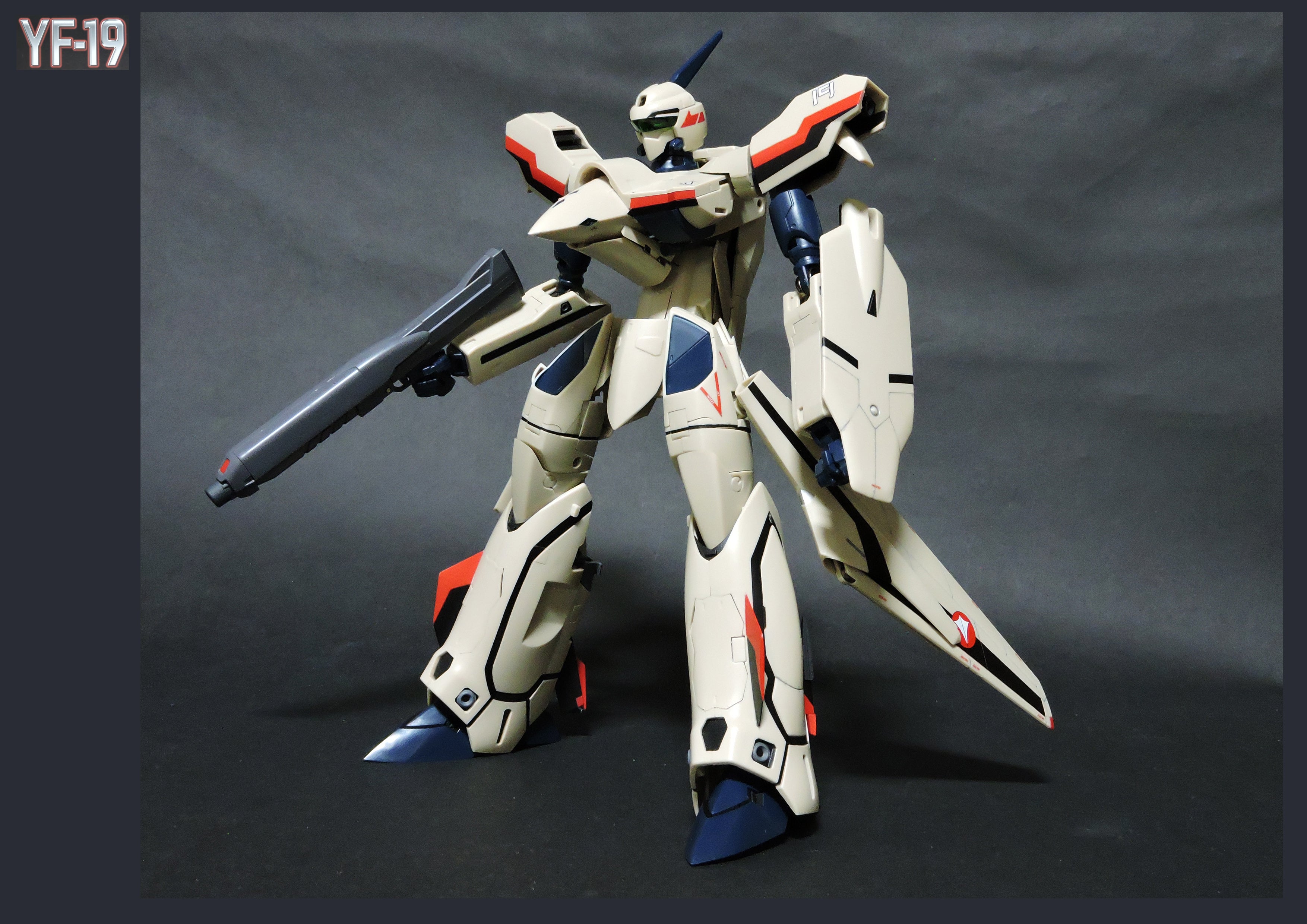 アルカディア1/60 完全変形YF-19 with ファストパック その5