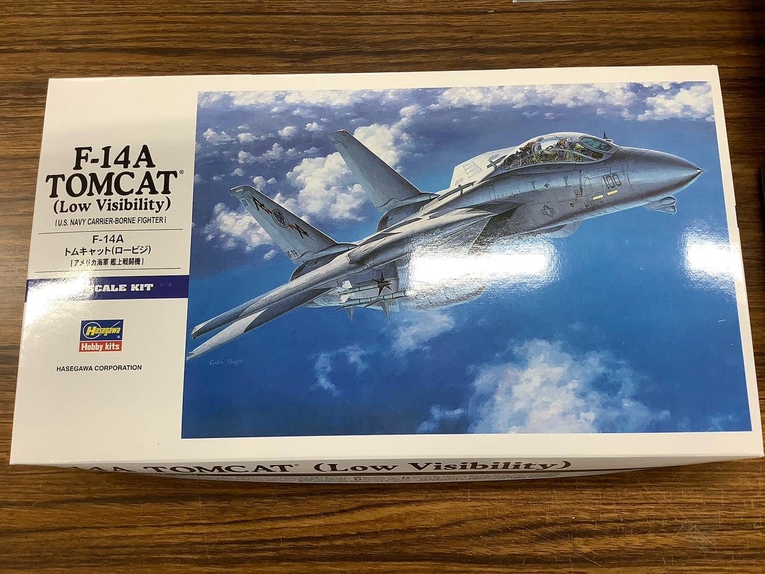 F14A トムキャット ロービジ仕様 1/72 プラモデル完成作品 Amazon.co