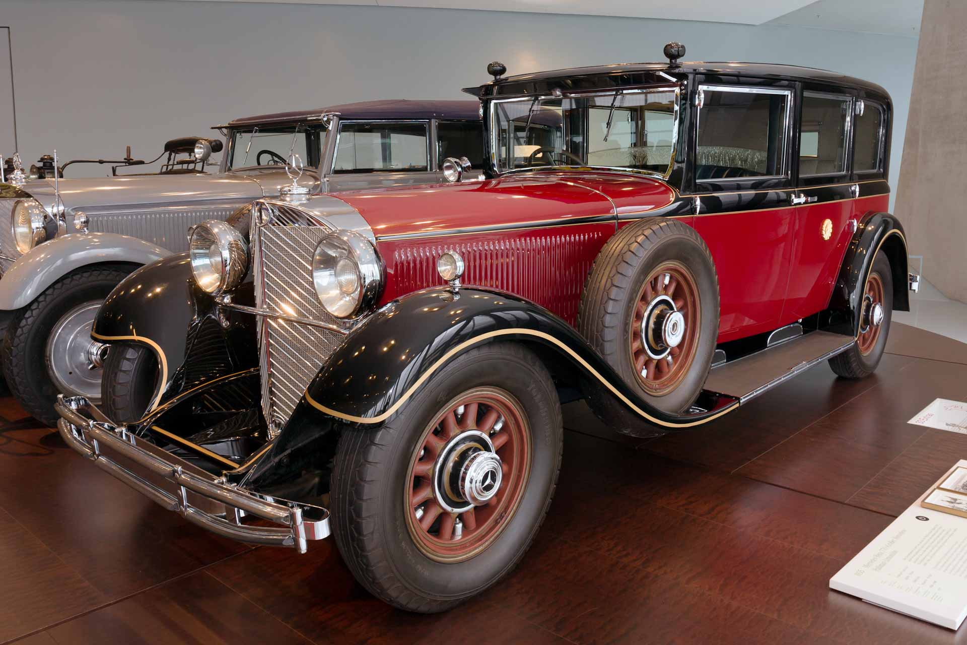 昔話を今に：メルセデスベンツ・タイプ770 天皇御料車 | モーター