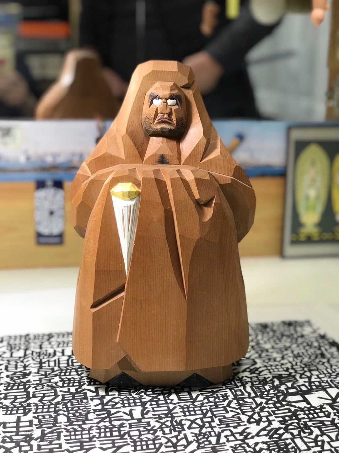 奈良一刀彫り だるまさん | 風祭竜二切画の世界+kekekoブログ