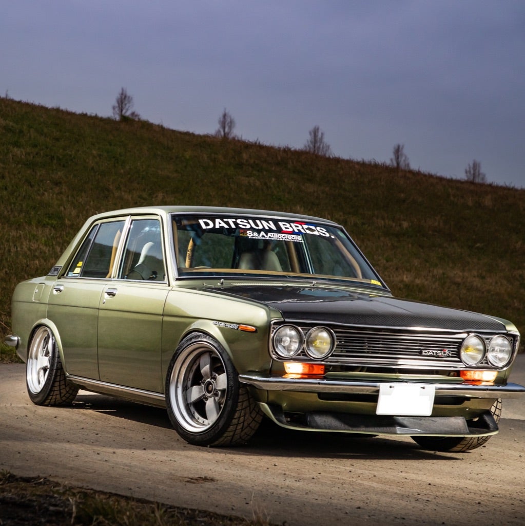 電動コンプレッサー式クーラー取付事例510ブルーバード | CRUIZE公式ブログ