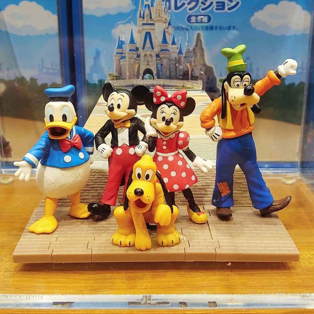 東京ディズニーリゾート ミニチュアフィギュアコレクション Amazon.co
