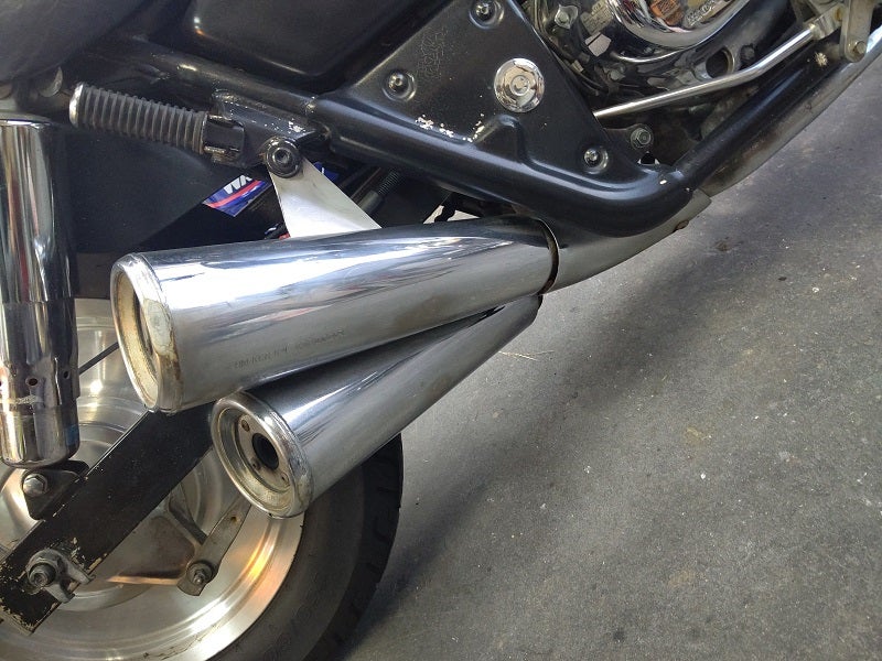 マグナ250 錆が気になる純正マフラーなら～アメリカテイストな