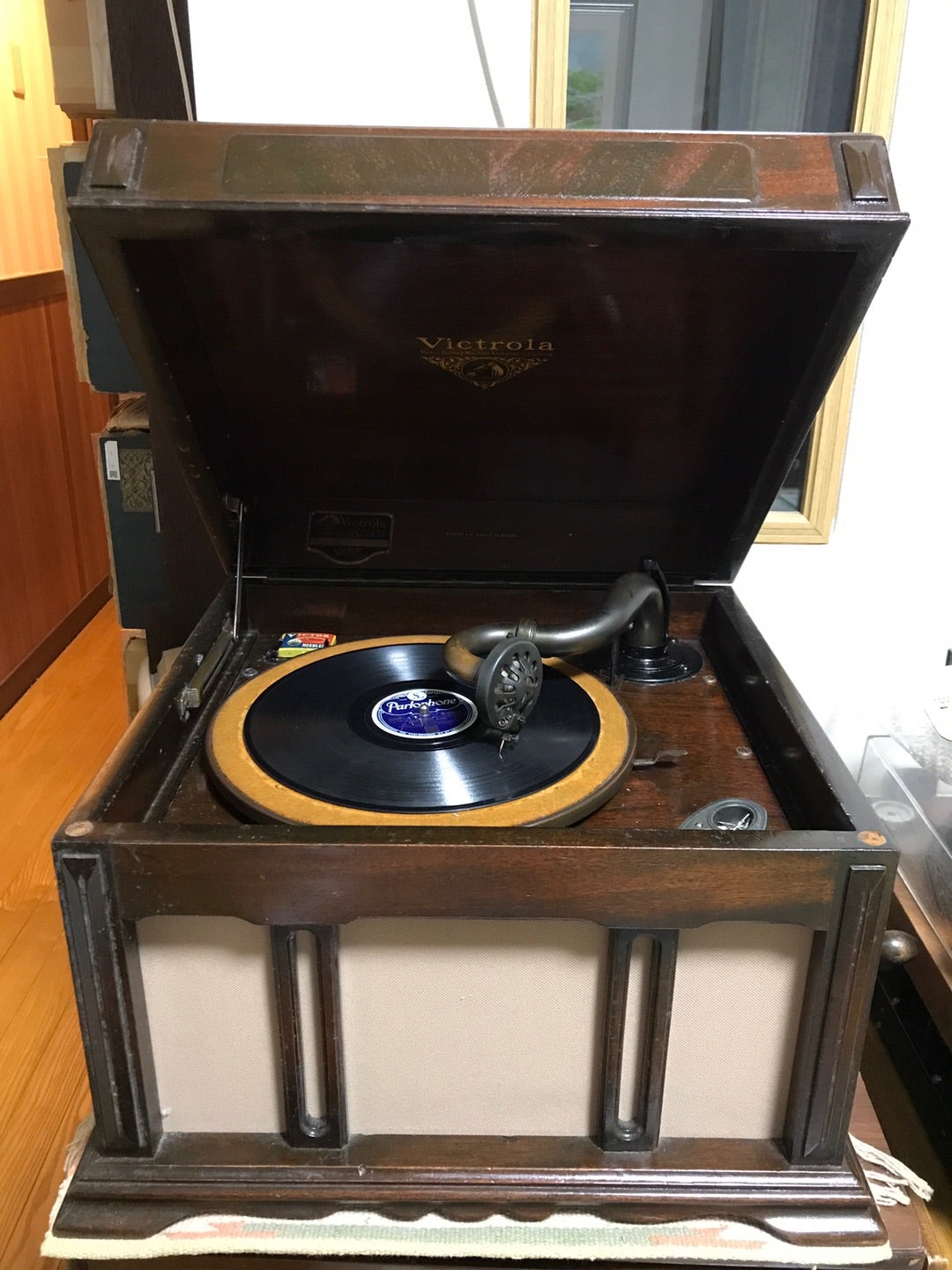 Victrola 蓄音機を再び…。 | klavierhaus2000のブログ