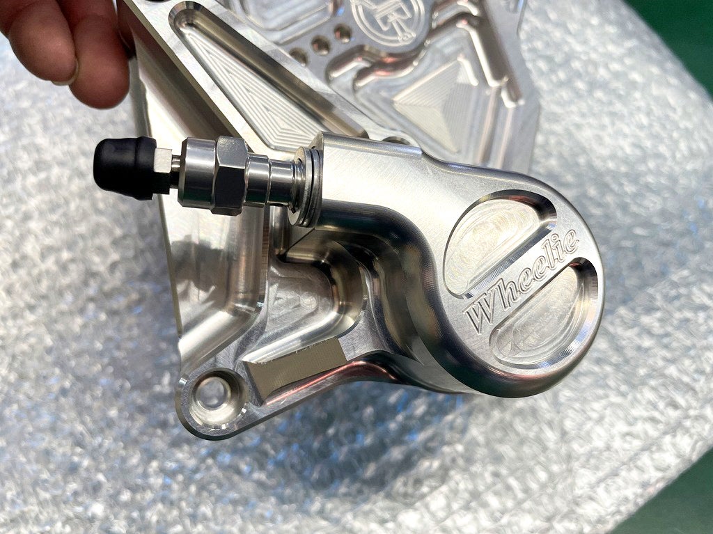 カワサキZX-14R・wheelie油圧クラッチシリンダー取り付けご紹介