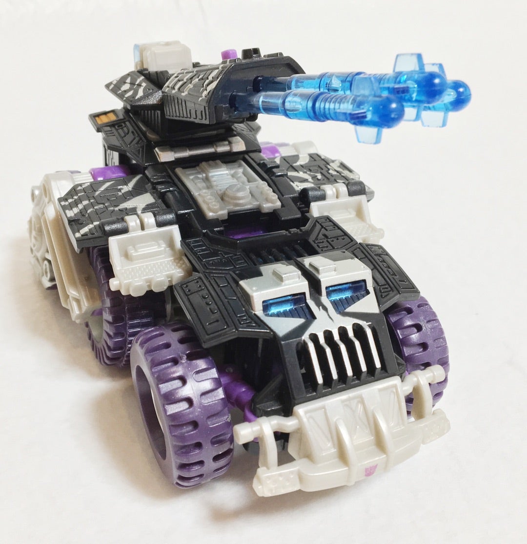 トランスフォーマー ユニバース ブラストチャージ 声