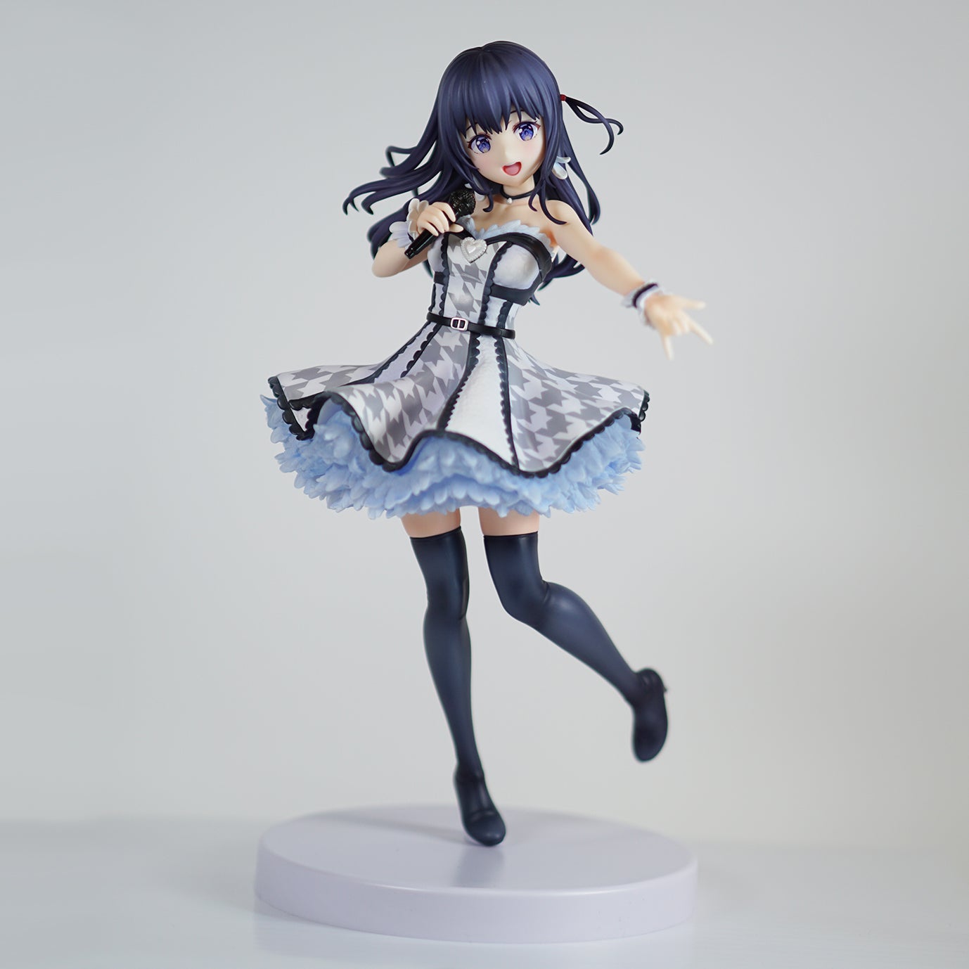 IDOLY PRIDE』長瀬麻奈 1/7スケールフィギュア | SHIBUYA SCRAMBLE