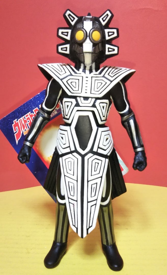 三面異次元人 ギギ（プログレス） 『ウルトラ怪獣シリーズ』 | シネマ