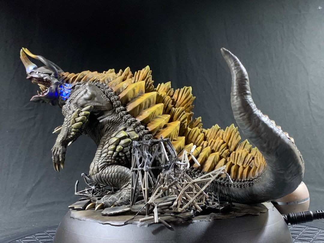 海洋堂 シンウルトラマン 透明怪獣ネロンガ ソフビキット 電飾フル