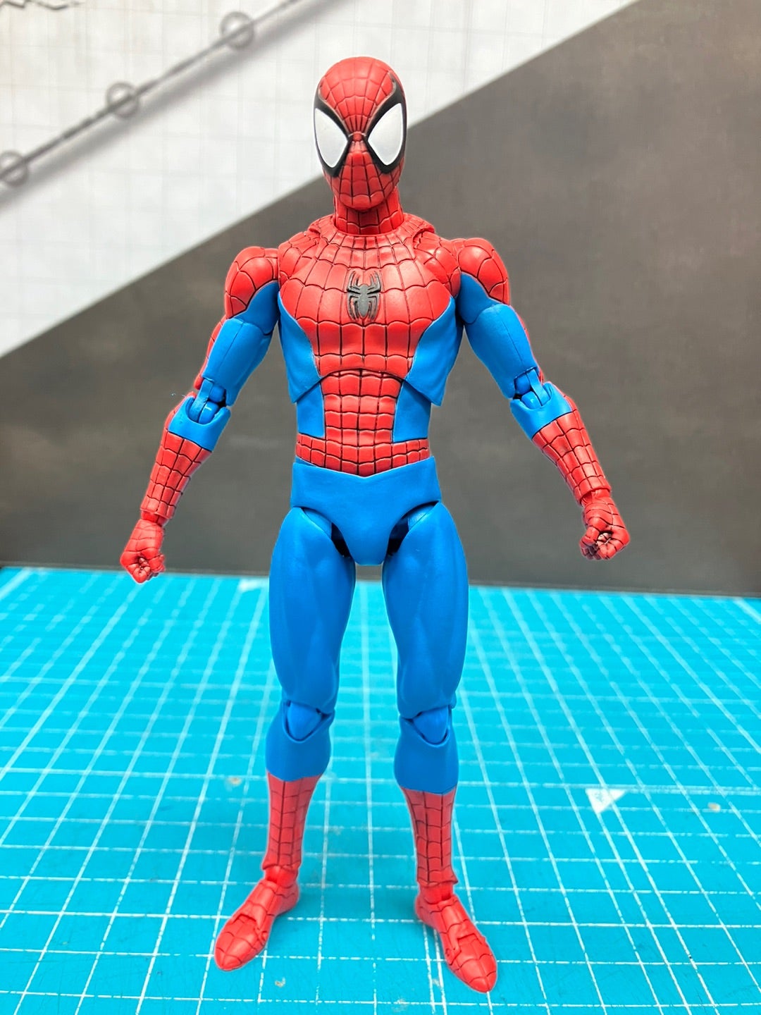 古典にして模範 -MAFEX スパイダーマン ”クラシックコスチューム